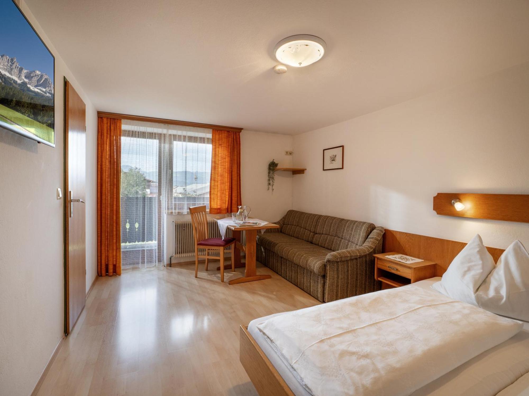 Apartment-Pension Schmiedererhof St. Johann in Tirol Extérieur photo