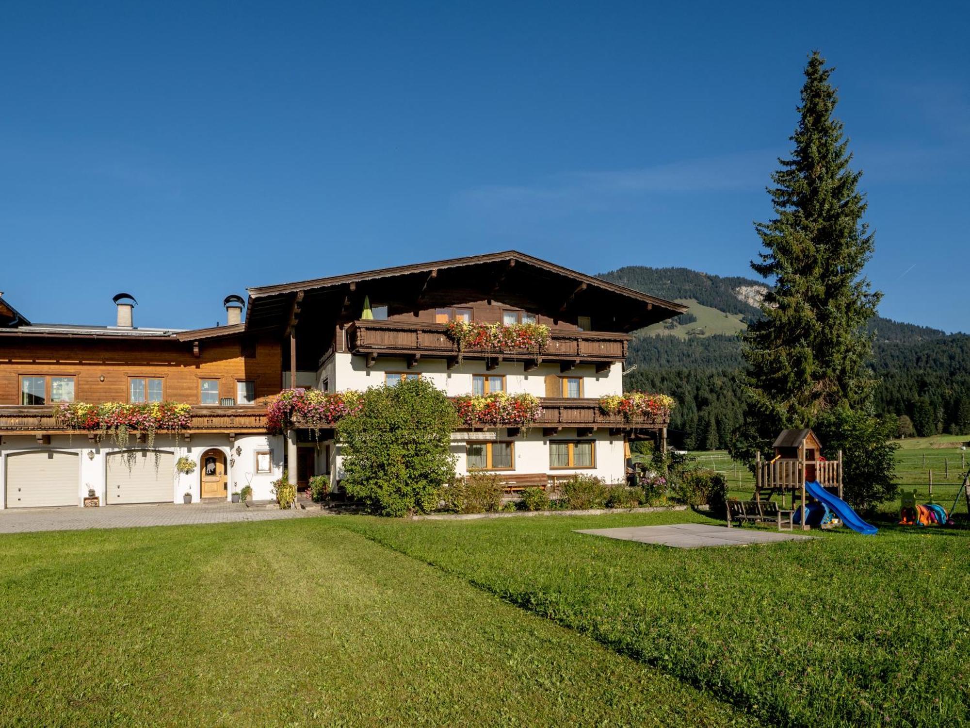 Apartment-Pension Schmiedererhof St. Johann in Tirol Extérieur photo