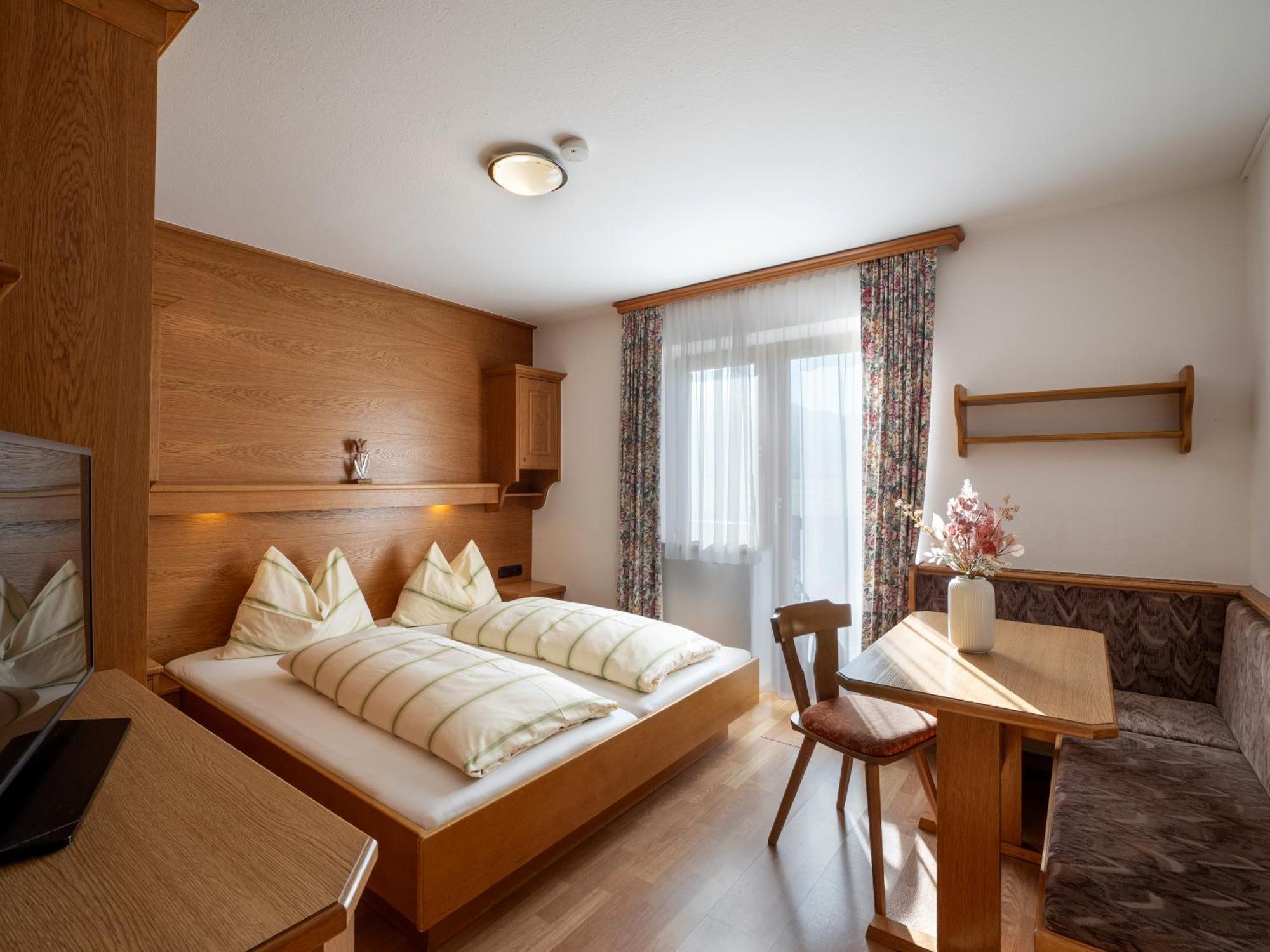 Apartment-Pension Schmiedererhof St. Johann in Tirol Extérieur photo