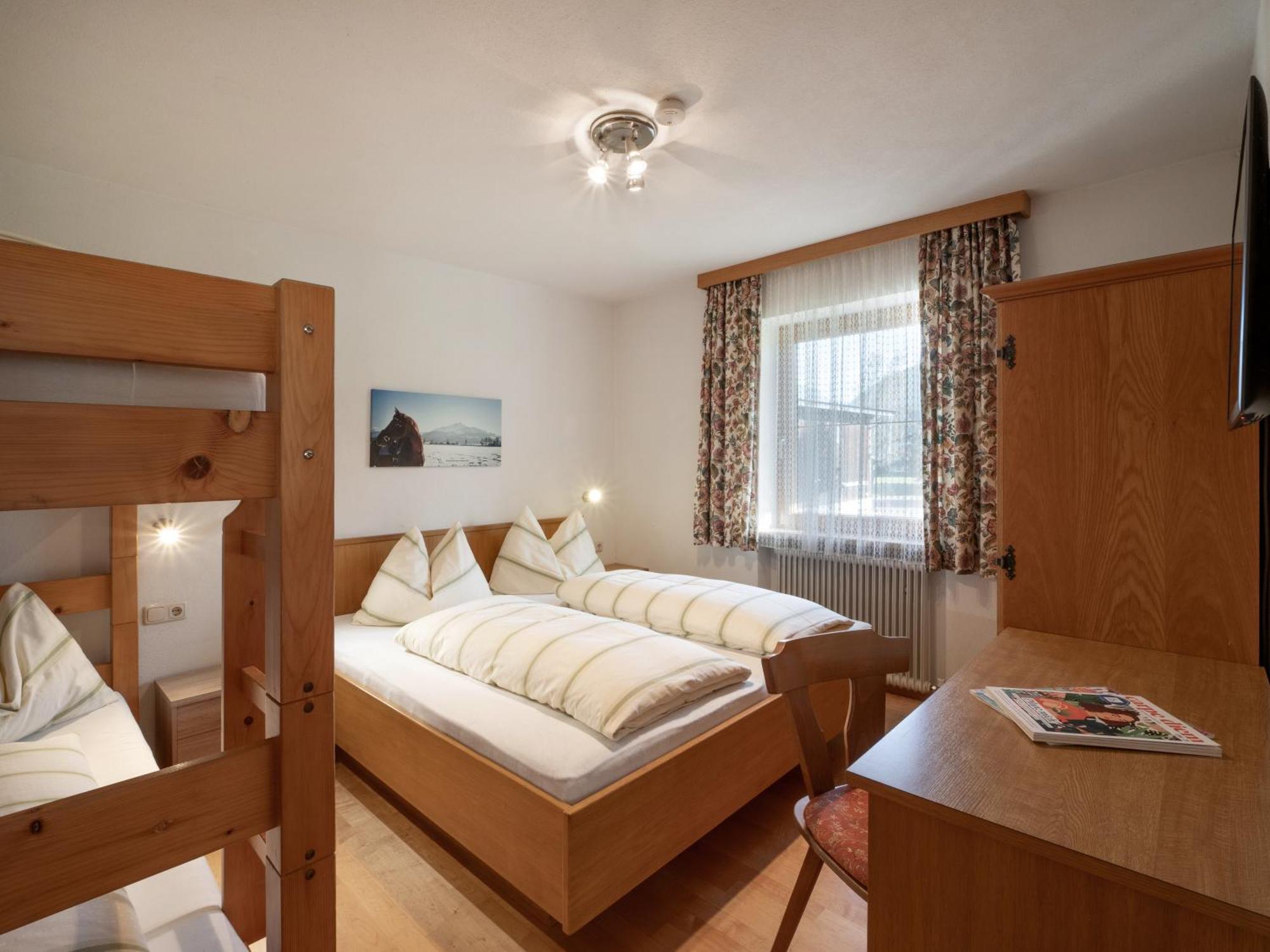 Apartment-Pension Schmiedererhof St. Johann in Tirol Extérieur photo